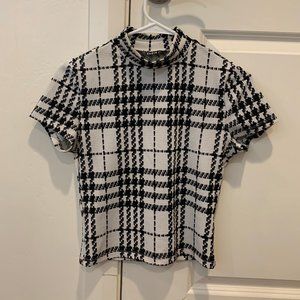 Plaid White and Black Cap Sleeve